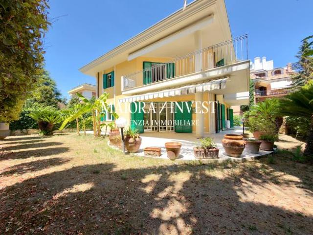 Villa in vendita a San Benedetto del Tronto