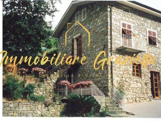 Villa in vendita a San Biagio della Cima IM