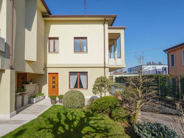 Villa in vendita a San Bonifacio VR