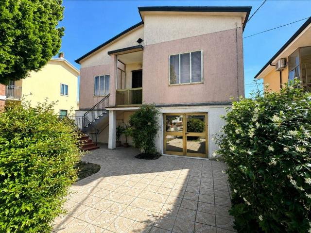 Villa in vendita a San Bonifacio VR