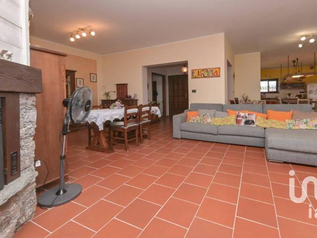 Villa in vendita a San Carlo Canavese TO