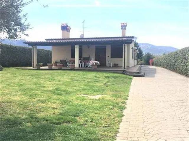 Villa in vendita a San Cesareo RM