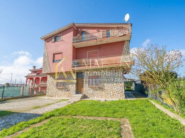 Villa in vendita a San Cesareo RM