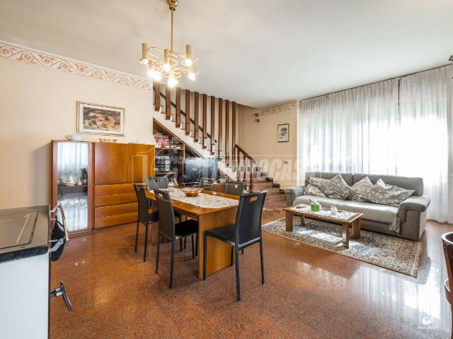 Villa in vendita a San Cesario Sul Panaro