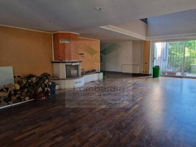 Villa in vendita a San Colombano al Lambro MI