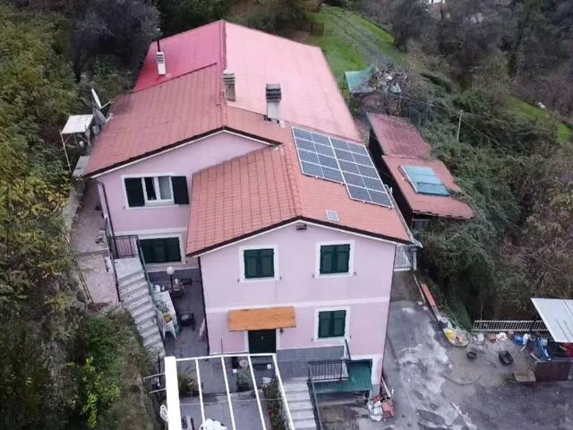 Villa in vendita a San Colombano Certenoli GE