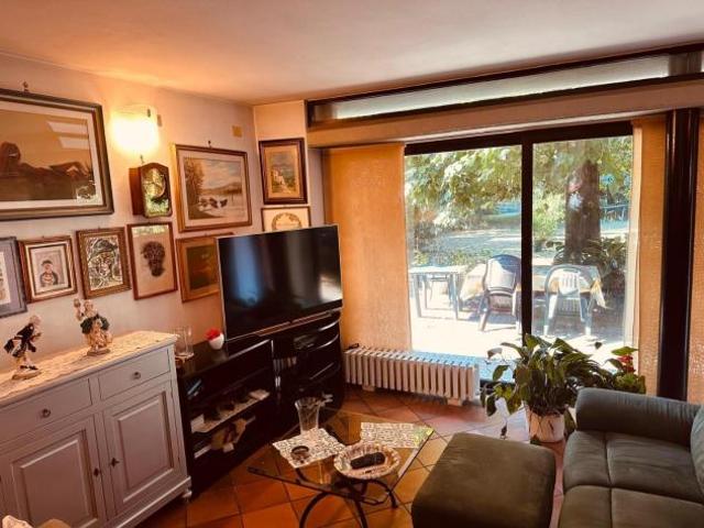 Villa in vendita a San Concordio Contrada Lucca 280 mq Rif: 1422434