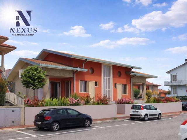 Villa in vendita a San Costanzo PU