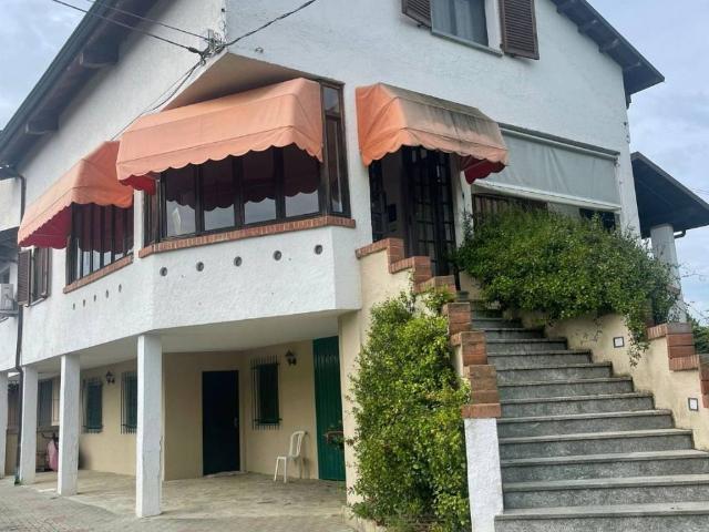 Villa in vendita a San Damiano d'Asti AT