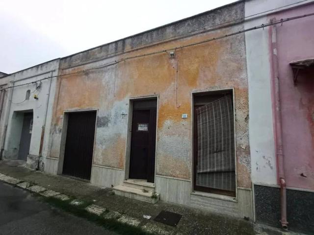 Villa in vendita a San Donaci BR