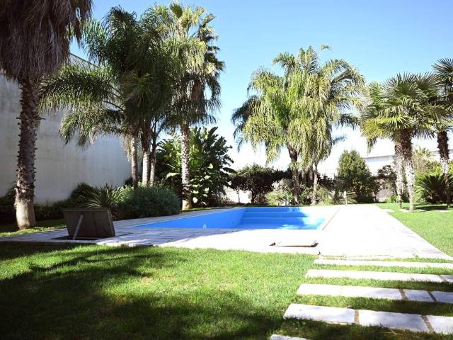 Villa in vendita a San Donaci BR