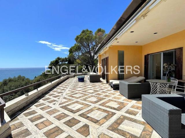 Villa in vendita a San Felice Circeo LT