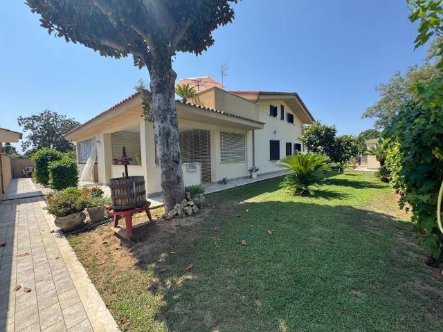 Villa in vendita a San Felice Circeo LT