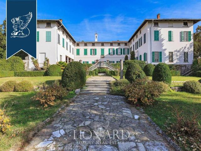 Villa in vendita a San Fermo della Battaglia CO