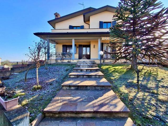 Villa in vendita a San Giorgio Piacentino PC