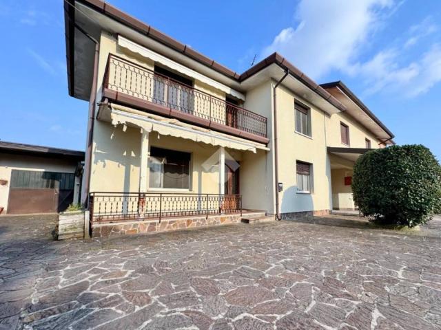 Villa in vendita a San Giovanni al Natisone UD