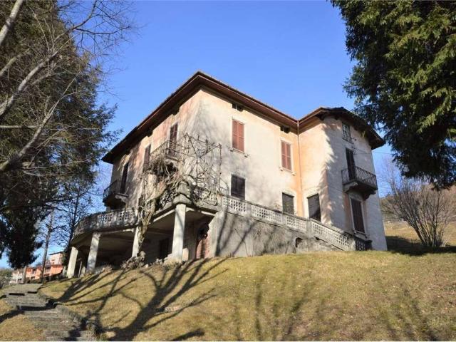 Villa in vendita a San Giovanni Bianco BG