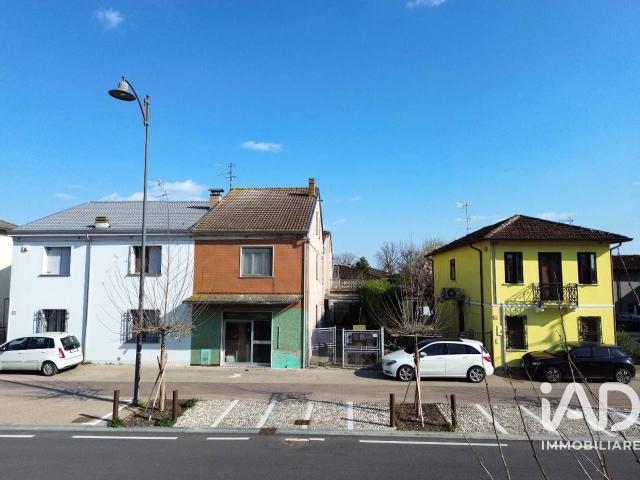Villa in vendita a San Giovanni Del Dosso