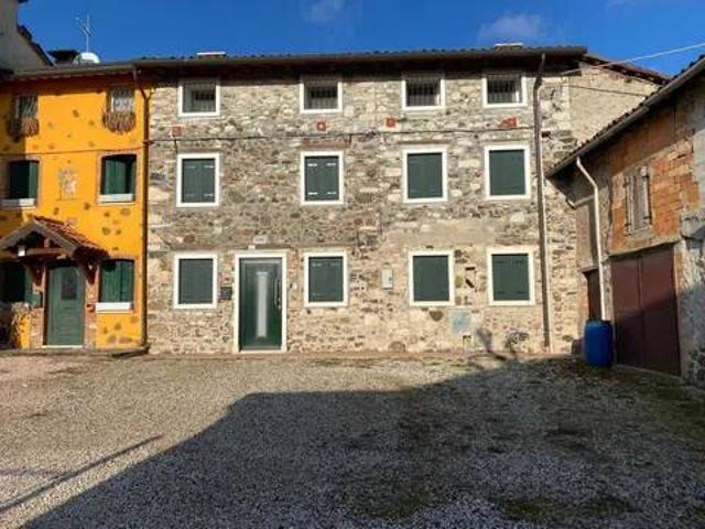 Villa in vendita a San Giovanni Ilarione VR