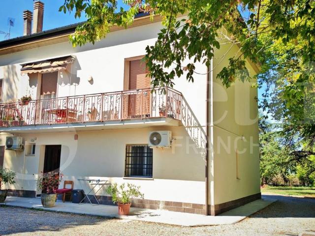 Villa in vendita a San Giovanni in Persiceto BO