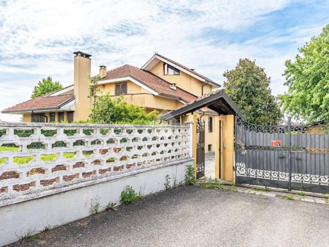 Villa in vendita a San Gillio TO