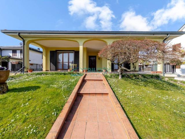 Villa in vendita a San Giuliano Milanese MI