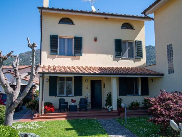 Villa in vendita a San Giuliano Terme PI