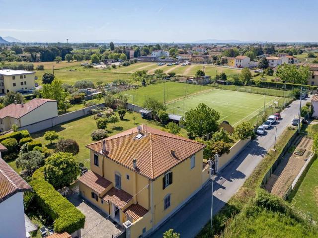 Villa in vendita a San Giuliano Terme
