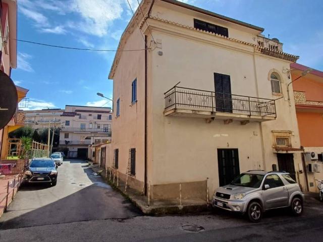 Villa in vendita a San Lucido CS