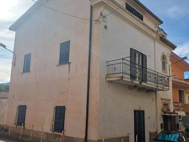 Villa in vendita a San Lucido CS