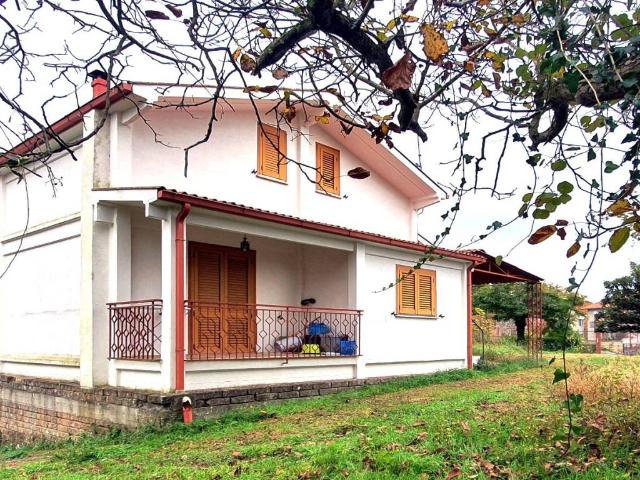 Villa in vendita a San Lorenzo Nuovo VT
