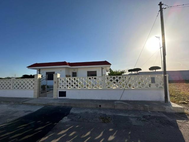 Villa in vendita a San Pietro Vernotico BR