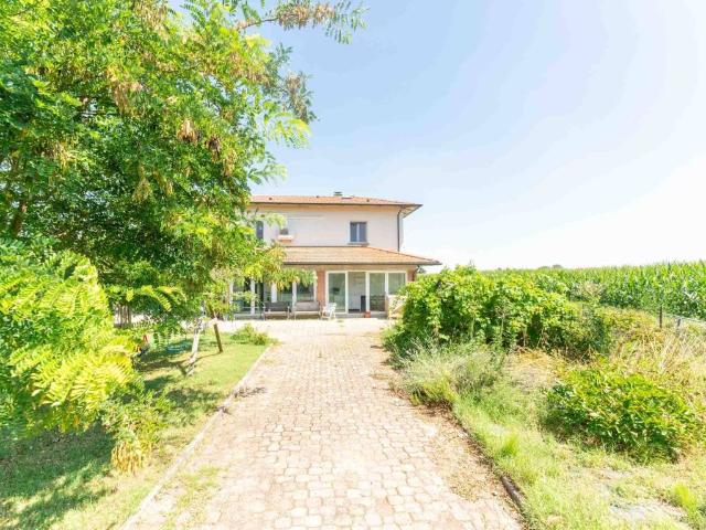 Villa in vendita a San Pietro in Casale BO