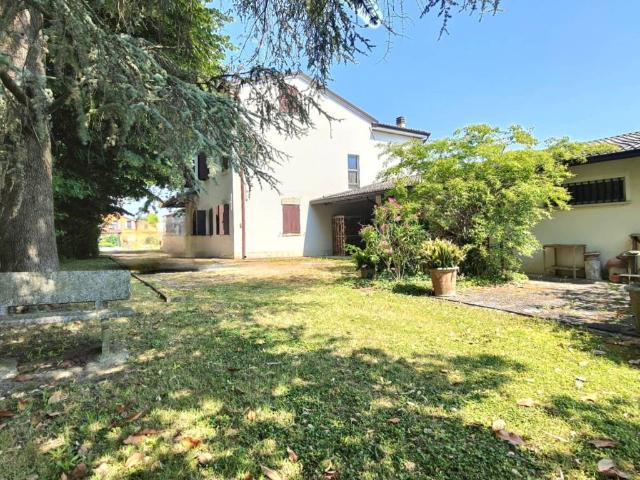 Villa in vendita a San Possidonio MO