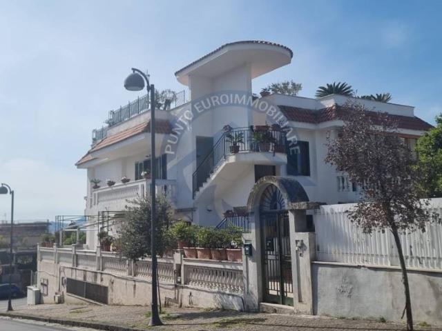 Villa in vendita a San Sebastiano al Vesuvio NA
