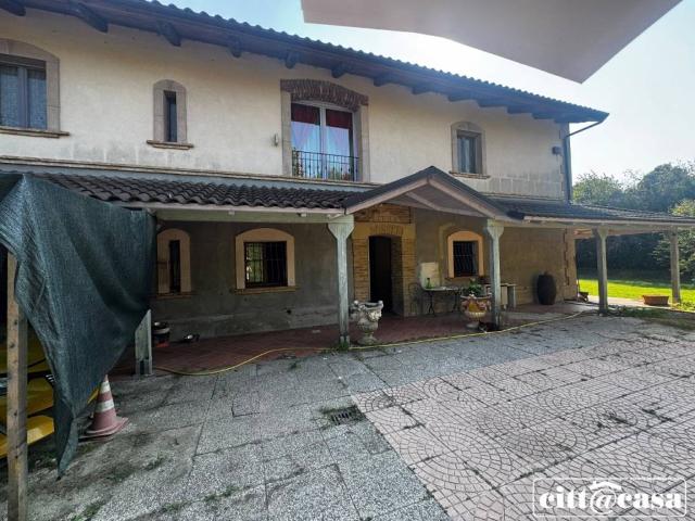 Villa in vendita a San Sebastiano da Po TO
