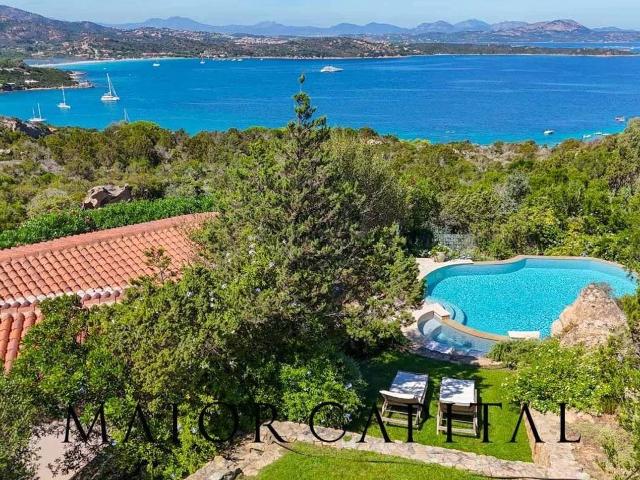 Villa in vendita a San Teodoro