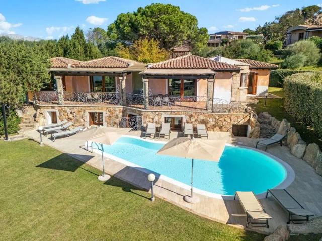 Villa in vendita a San Teodoro SS