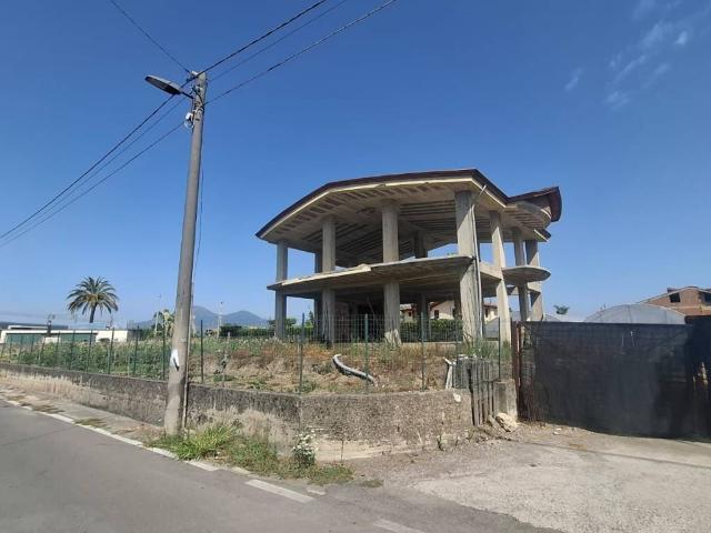Villa in vendita a San Valentino Torio SA