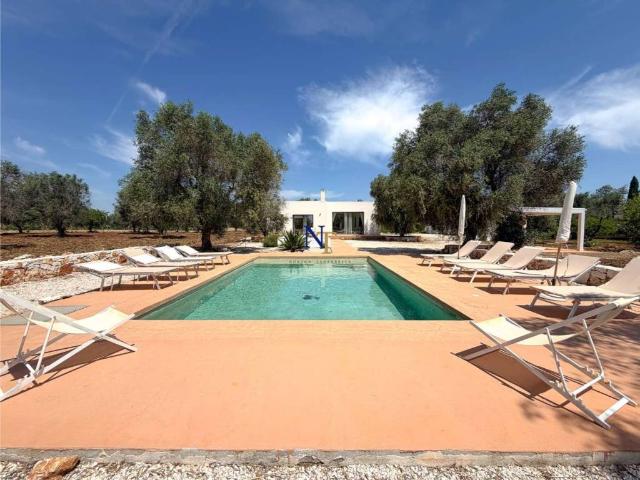 Villa in vendita a San Vito dei Normanni BR