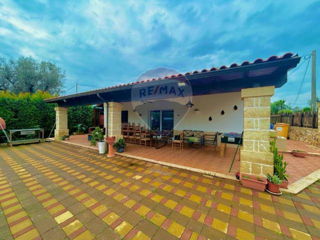 Villa in vendita a San Vito dei Normanni BR