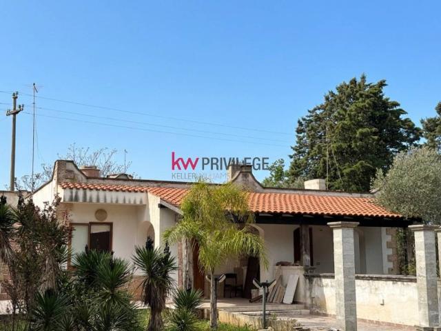 Villa in vendita a San Vito dei Normanni BR