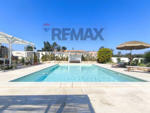Villa in vendita a San Vito dei Normanni BR