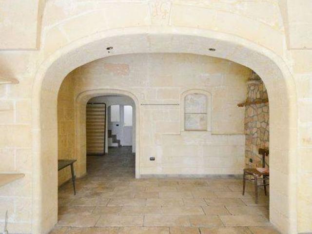 Villa in vendita a San Vito dei Normanni BR