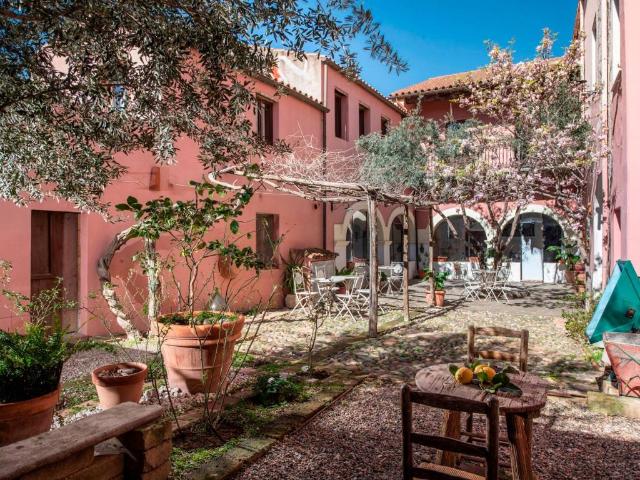 Villa in vendita a San Vito SU