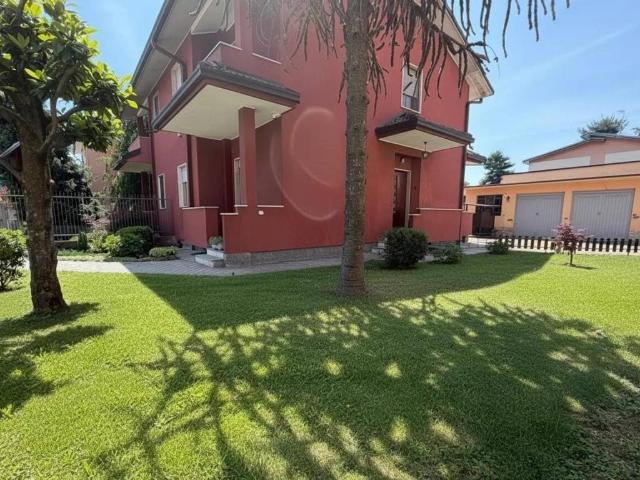 Villa in vendita a San Vittore Olona MI
