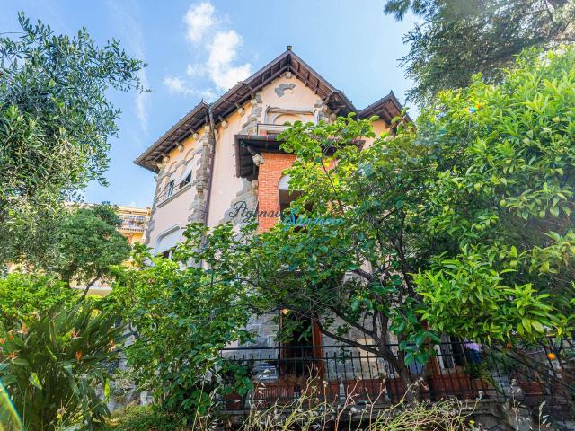 Villa in vendita a Sanremo