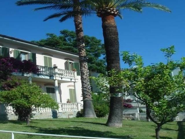 Villa in vendita a Sanremo