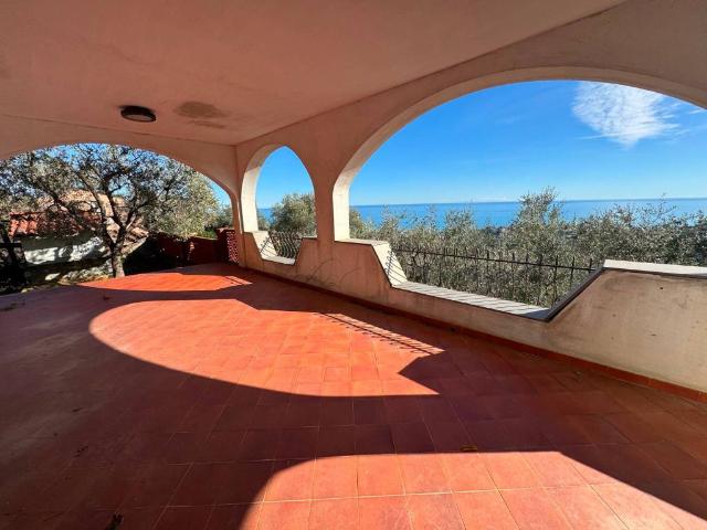 Villa in vendita a Sanremo IM