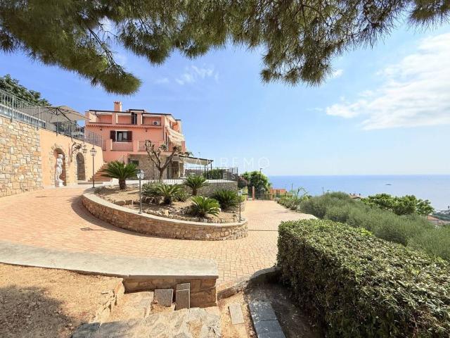 Villa in vendita a Sanremo IM